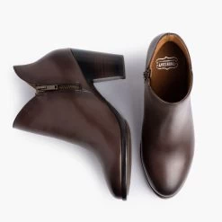 Uptown | Old English -Fashion Shoes Promotion Store 1024x1024 Women Uptown OldEnglish 102122 Flatlay